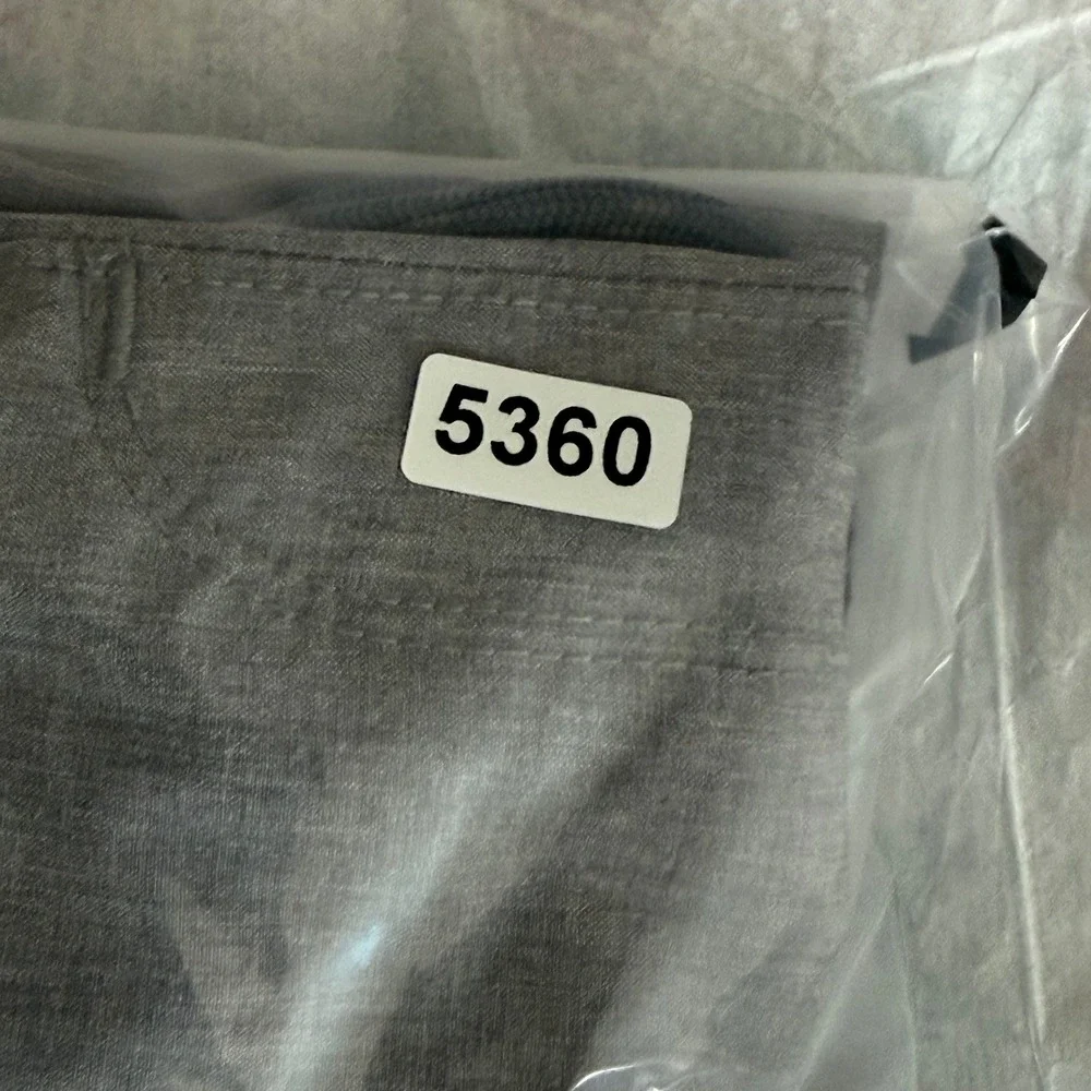 Tommy Bahama Kids Active Shorts Gray Elastic Waist Drawstring Size 5/6‎